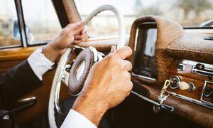 Τέλος η οδήγηση για τους 70χρονους - Τι προβλέπεται για τους υπερήλικες οδηγούς