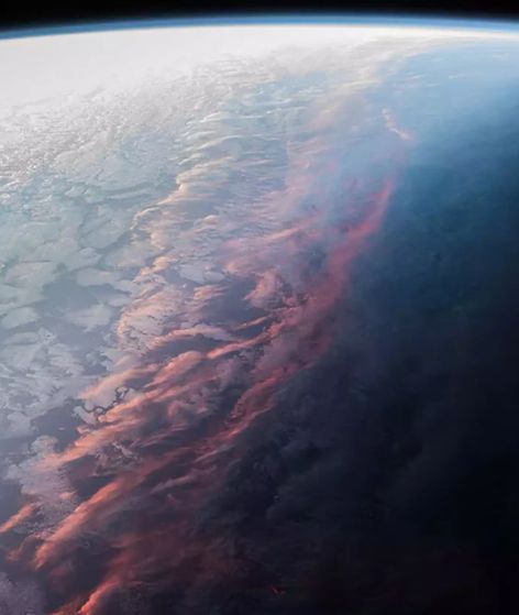Viral η φωτογραφία που δείχνει πώς φαίνεται το ηλιοβασίλεμα από το διάστημα