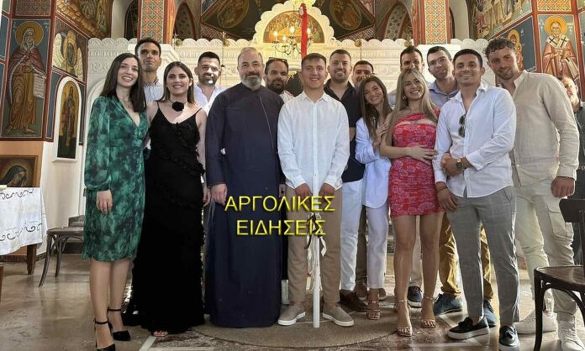 Ναύπλιο: Νεαρός Βορειοηπειρώτης βαφτίστηκε Χριστιανός Ορθόδοξος από 13 νονούς!