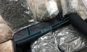 Νέες αποκαλύψεις για το κύκλωμα ναρκωτικών στην Πάτρα: Οι διακινητές κρέμασαν ανάποδα μαθητή