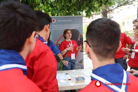 STEM δράσεις στη προσκοπική εκδήλωση από το πρόγραμμα Generation Next της Vodafone