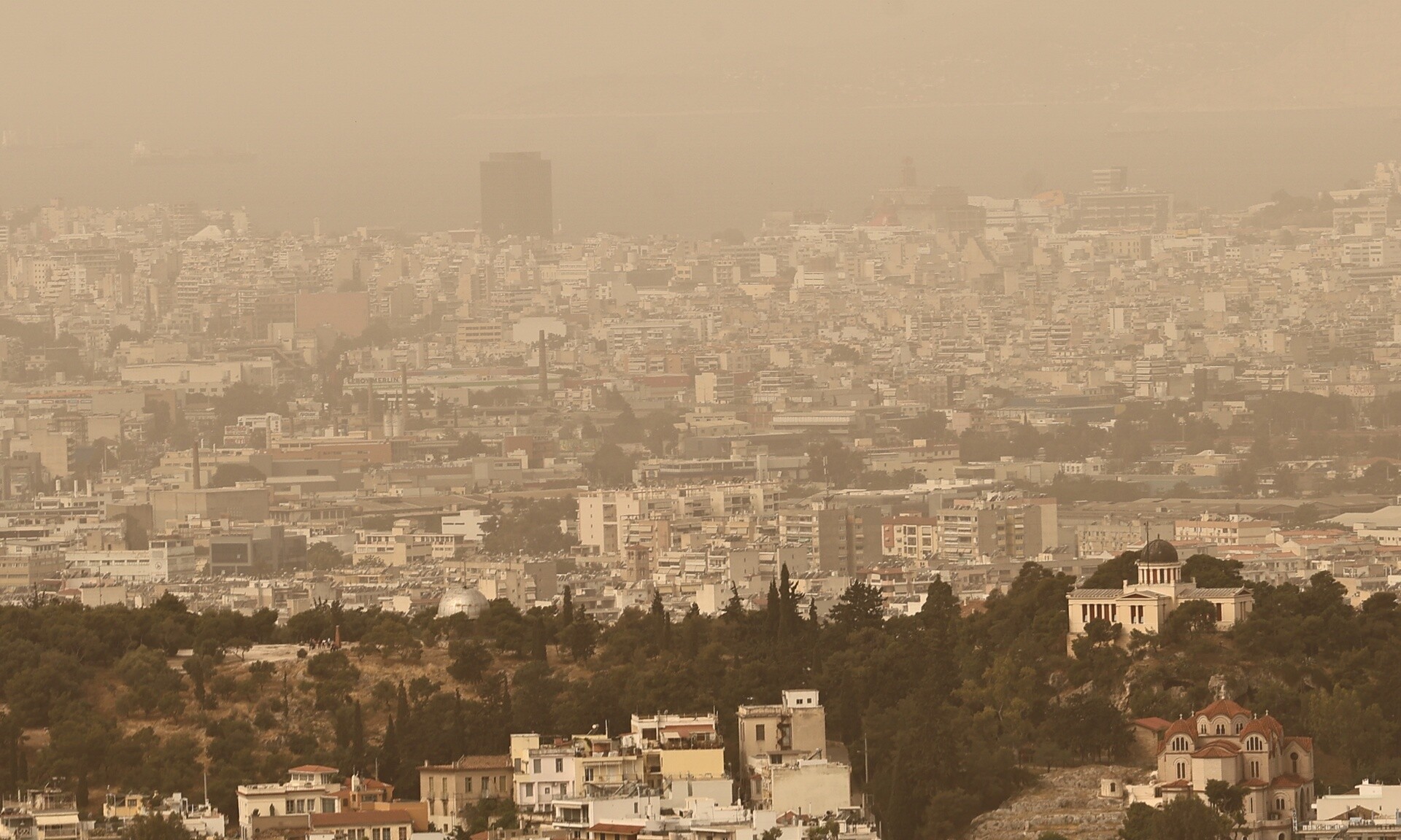 Καιρός: Έντονο και μεγάλης διάρκειας το επεισόδιο αφρικανικής σκόνης -  Πού έρχονται 39αρια