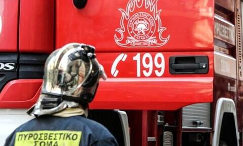 Βόλος: Φωτιά σε σπίτι στο Διμήνι – Σώος κατάφερε να βγει ο ένοικος