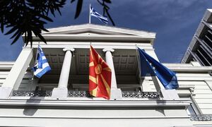 Σκόπια: Η «νεκρή» συμφωνία και το βέτο της Ελλάδας στο τραπέζι