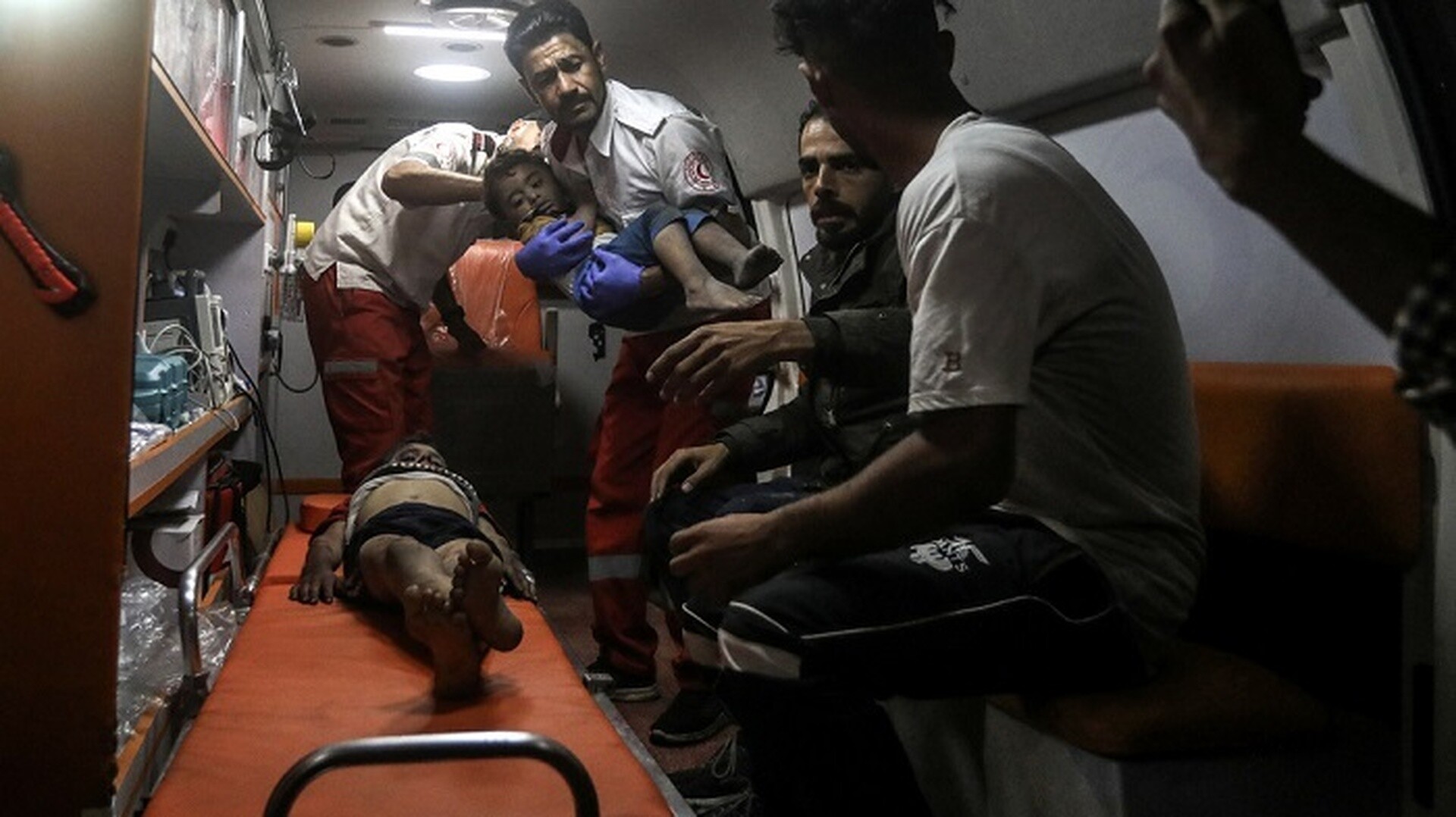 Πόλεμος Ισραήλ: Η Ουάσινγκτον απομάκρυνε 17 Αμερικανούς γιατρούς που είχαν εγκλωβιστεί στη Γάζα