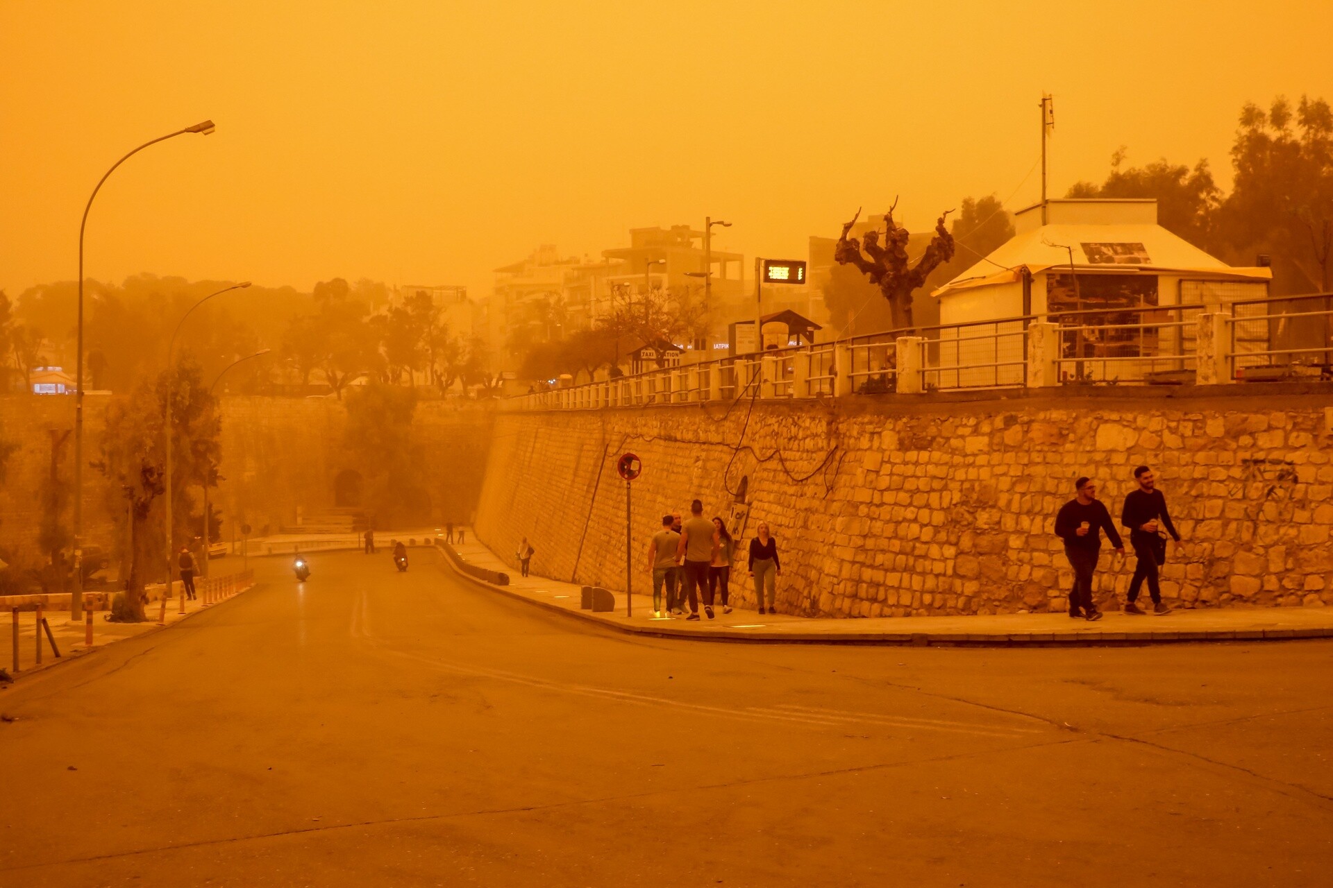 Κρήτη: Η αφρικανική σκόνη ήρθε για να… μείνει – Αναλυτικές οδηγίες προς τους πολίτες