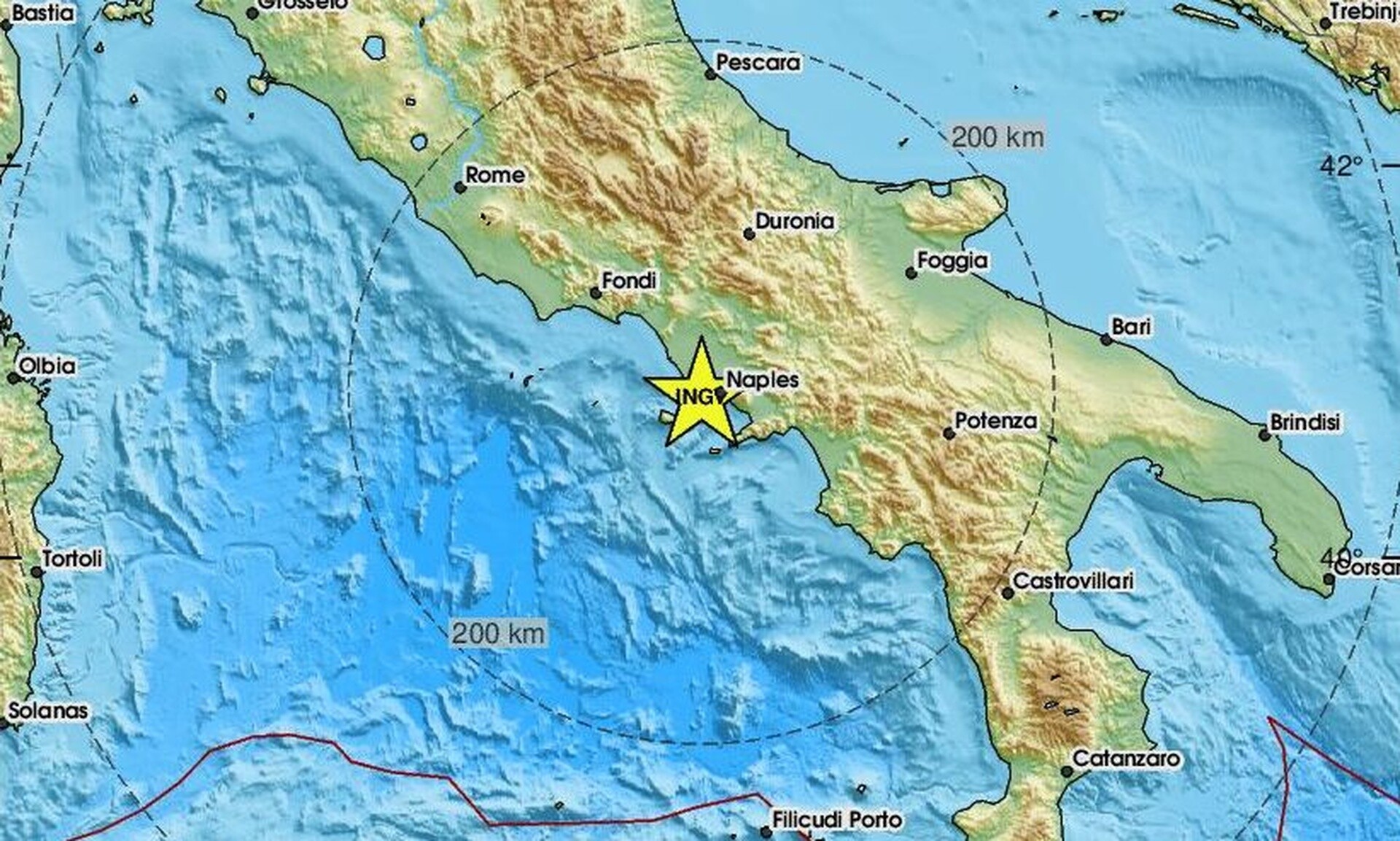 Ιταλία: Σεισμός 4,4 Ρίχτερ στη Νάπολη – Στους δρόμους οι κάτοικοι