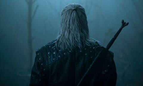 Netflix: Πρώτη ματιά στον νέο «Witcher» του Λίαμ Χέμσγουορθ