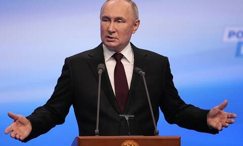 Βλαντίμιρ Πούτιν: Να αρχίσουν ξανά οι ειρηνευτικές συνομιλίες με την Ουκρανία