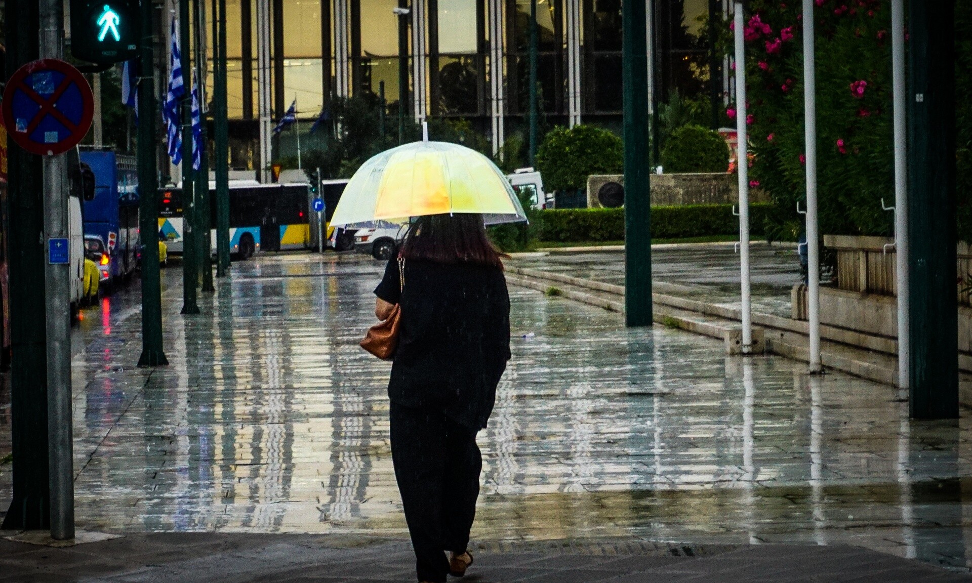 Καιρός: Πλησιάζει η Ψυχρή Λίμνη! Πότε και πού θα σημειωθούν ισχυρές καταιγίδες