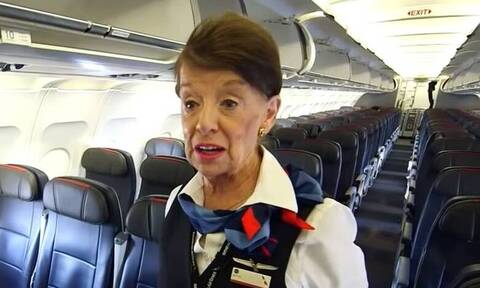 Πέθανε σε ηλικία 88 ετών η μακροβιότερη αεροσυνοδός του κόσμου