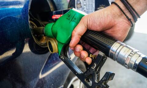 Βενζίνη: «Γρίφος» οι τιμές στα πρατήρια το φετινό καλοκαίρι - Πως θα διαμορφωθούν