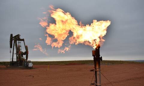 «Βουτιά» σημειώνουν οι διεθνείς τιμές του πετρελαίου