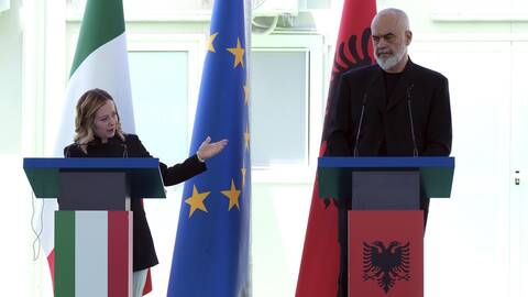 Αλβανία: Κλειστή δομή για μετανάστες κατασκευάζει η Ιταλία - Συμφωνία Μελόνι, Ράμα