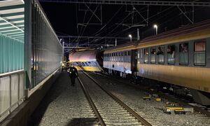 Σύγκρουση τρένων στην Τσεχία: Αναφορές για νεκρούς και δεκάδες τραυματίες