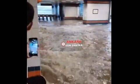 Τουρκία: Πλημμύρες στην πρωτεύουσα εξαιτίας ισχυρής καταιγίδας