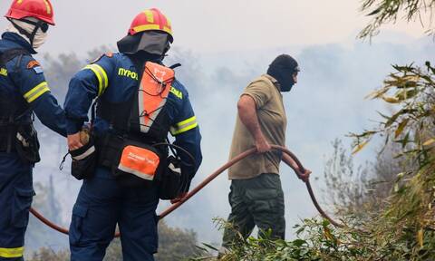 Καλαμάτα: Σε εξέλιξη πυρκαγιά στην περιοχή Πλάτη της Μεσσηνίας