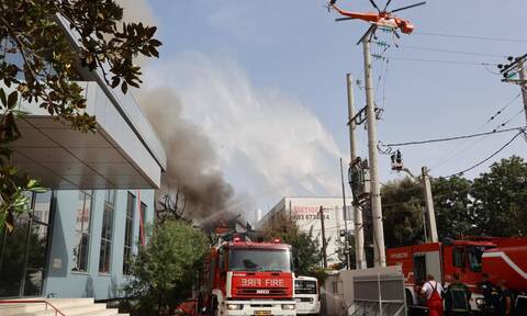 Φωτιά στην Κηφισιά: Αποκαταστήθηκε η κυκλοφορία στην Αθηνών - Λαμίας